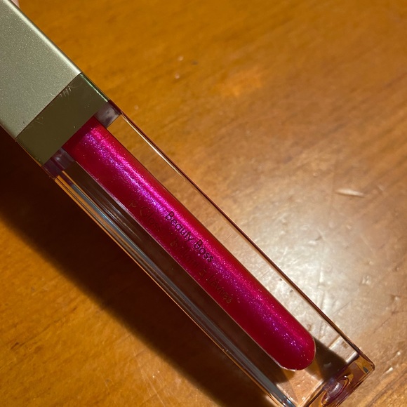 Stila Beauty Boss Lip Gloss Payday - Picture 8 of 15